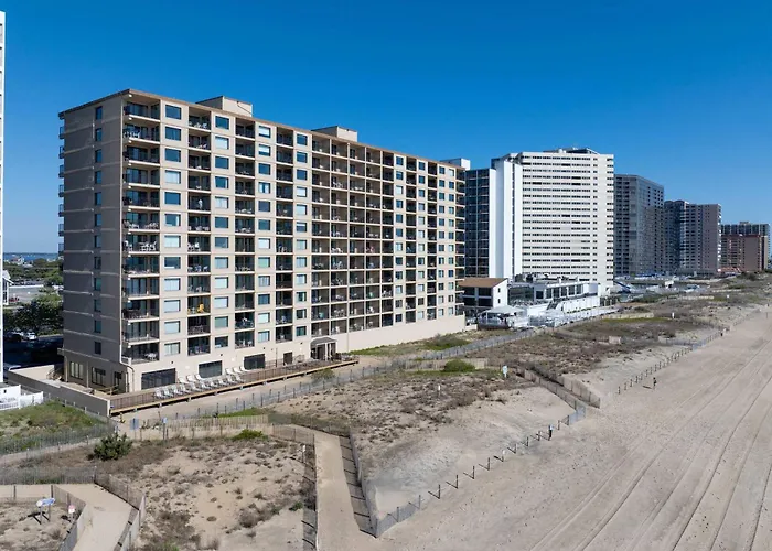 Extraordinary Oceanfront Escape - Private Balcony *
